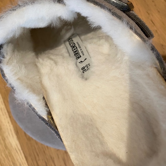 BIRKENSTOCK BOSTON STONE COIN SHEARLING IN SIZE 38 (7) - Picture 3 of 6